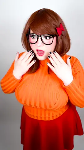 Velma Microwave edit 😝 #microwave #microwaveedit #velma #cosplay #velmacosplay #cosplaygirl #scoobydoo #cosplayer 