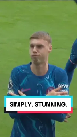 AN ASTONISHING FREE KICK FOR HIS THIRD GOAL OF THE GAME. TAKE A BOW, COLE PALMER. 👏 #Soccer #PremierLeague #football #chelsea #chelseafc #goals #bestgoals #colepalmer 
