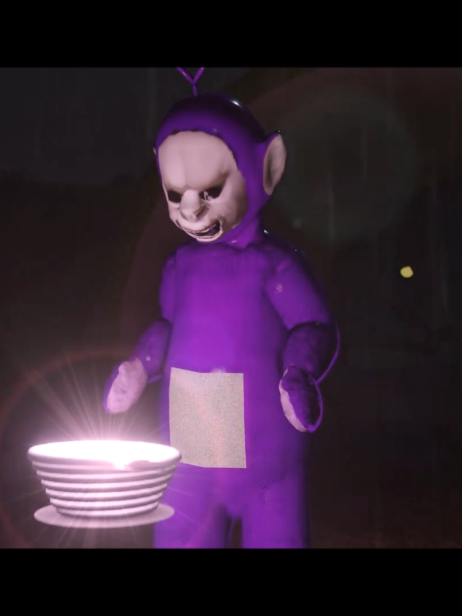 Después de un buen tiempo, finalmente tenemos un nuevo clip de la película Fan-Made de SlendyTubbies realizada por @lukiethewesly13 Esta es una muestra de cómo será el doblaje que verán cuando el proyecto esté terminado, esperemos lo disfruten! Voces: Guardián/TeleTubbie blanco (@ithan937) Tinky Winky (@lightningstrm_25snna) Narrador (@javierivanoevalen) #slendytubbies #slendytubbies3 #slendytubbiesmovie #fanmade #tinkywinky #tinkywinkyslendytubbies #guardianslendytubbies #doblaje