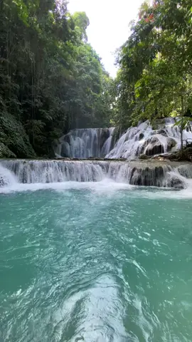 Masih menjadi salah satu air terjun favorit ku✨💦🩵 . . . 📍PialaWaterfall . . . #fyp #fouryourpage #4you #xyzabc #masukberanda #luwukbanggai #airterjunpialaluwuk 