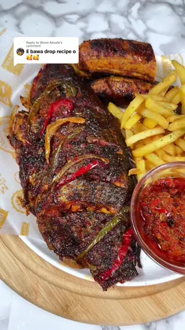 Replying to @Wumi Ajisafe the trick to getting that well seasoned and juicy fish is to grill for 30 minutes fully WRAPPED at 150*c, Grill for another 30 minutes UNWRAPPED. Your fish should be ready by now. Leave in the oven for about 10-15 minutes so the remaining small juices on the parchment paper or aluminum foil can enter. Use your brush to soak in the little oil left to give your fish that glossy look🤭🤭 #creatorsearchinsight #grilledfish 