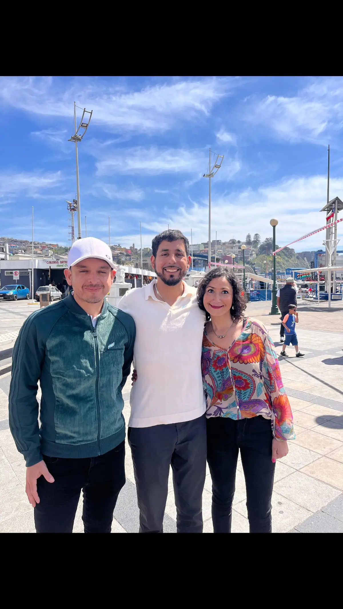 #lastorpederasvalpodemi💜 Junto a Erick y Coke en lanzamiento de @Rodrigo Mundaca Cabrera  #PaulaRosso #CORE2024 #Valparaíso #Casablanca #JuanFernández  Vamos con todo por el Bienestar que la Región de Valparaíso se merece!!! 💜💪