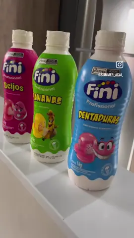 Quem aí já estava ansioso por essa novidade 😍😍 Calda Fini nos sabores Dentadura Bananas Beijos Uma mas gostosa que a outra é já está disponível em nosso cardápio, então corre pra pedir antes que esgote! Cardápio na bio @summer_acai_  #acai #acaiteria #fini #balafini #acainocopo #acaigourmet 