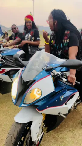 Weekend with my friend❤️🥰❤️#Bikergirls #bikermoms #S1000RRgirls #BMW#Superbike #STao #TopshayelaKedilo