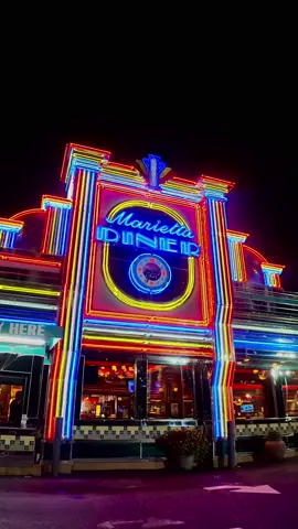 This place feels somewhere out of Stranger Things 🫣☄️ #mariettadiner #atlantafoodie #strangerthings #fyp 