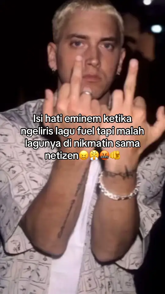 Eminem: kemana aj kalian selama ini? Dh g mudd guee😏 #trustissues #eminem #4u 