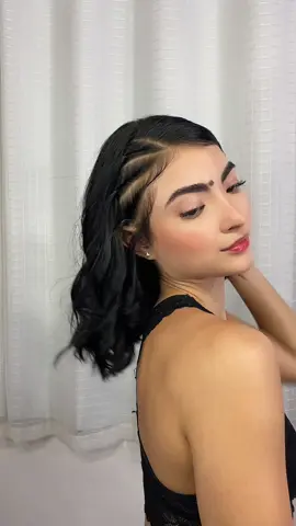 Ideia de Penteado Lateral #hairstyletutorial #peinados #cabelocurto #penteadofacil 