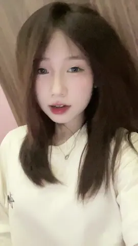 em chang mong anh phai khoc dau. 