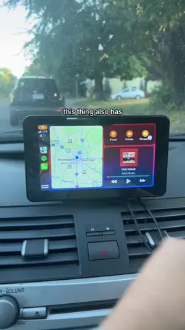 Yes i also know that i need to tilt the camera down #carplay #carplaysystems #drivesafer #carplayadapter #teendriver #backupcamera #applecarplay #creatorsearchinsights 