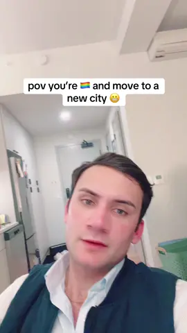 you better believe it’s hunting szn when the gays learn a new girl is in town 🏳️‍🌈😂🥴 #moving #lgbt #fyp #gaytiktok 