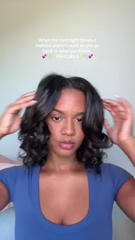 The overnight blowout is too hit or miss for me. Pin curls will always eattt #pincurls #silkpress #curls #oilyhair 
