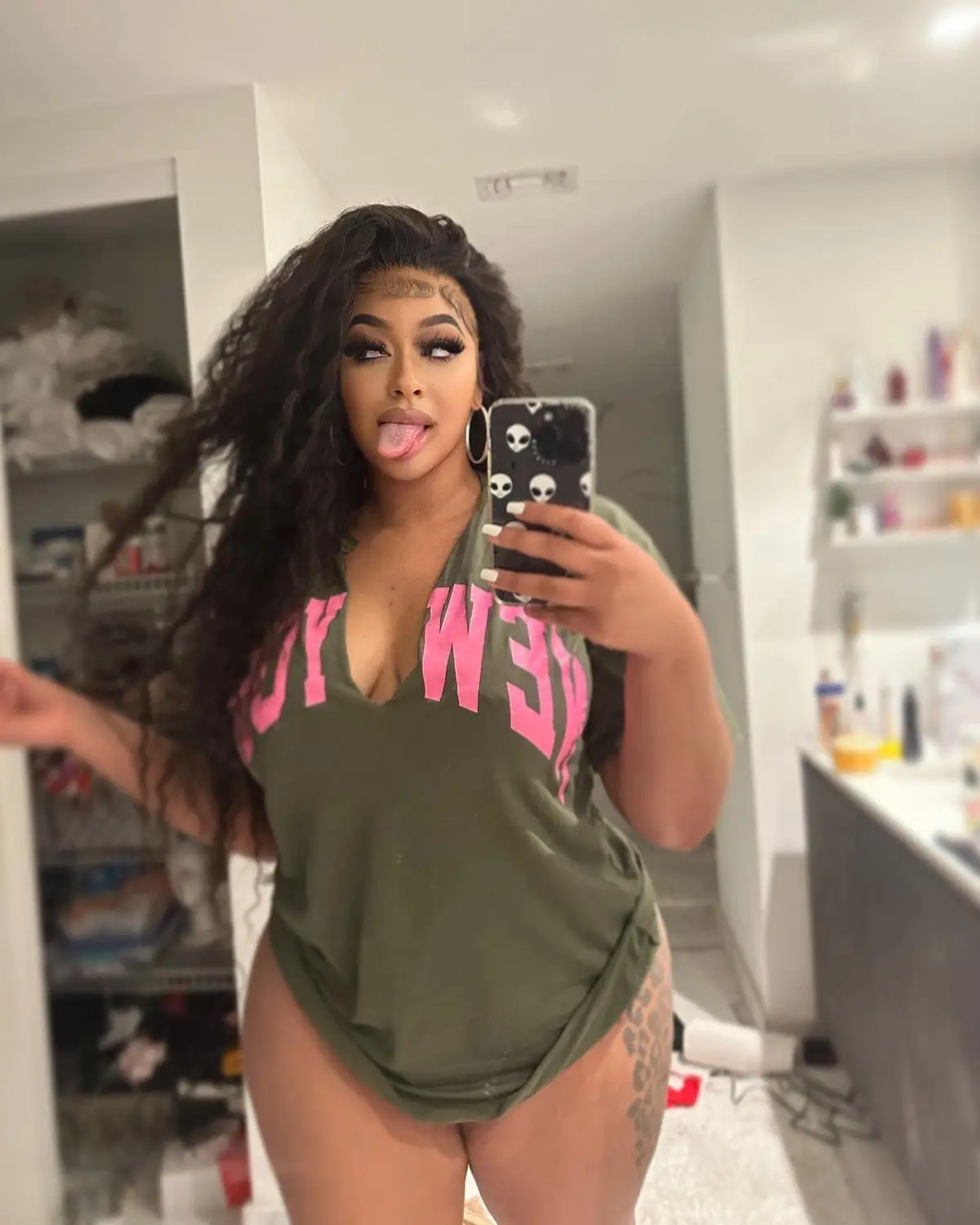 #viralvideo  It’s a weekend vibes come stay wit me 😘🥰