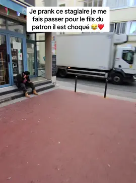 Il a du se dire c’est quoi ce fou la 😂😂😂 #pourtoii #fyp #drole #humour #cameracachée #prank #foryou 