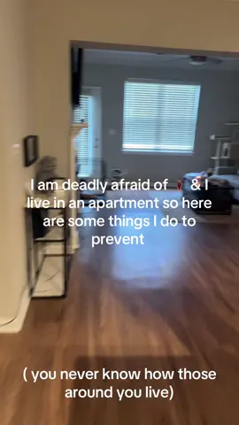 Call me paranoid but better safe then sorry💁🏽‍♀️ #apartmentliving #apartmentlivingproblems #bugprevention 