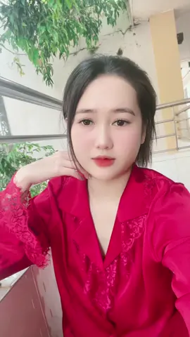Đợi ngày anh cho mặc chiếc váy cưới😝😝😝#xuhuongtiktok #xuhuong 
