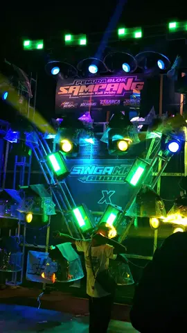 Singamas mode prindapan🔥 #beranda #malang #pemburuhoreg #soundhoreg #ceksound #karnavalmalang #sukorejotirtoyudomalang   #karnavalsukorejotirtoyudo  #viral #karnaval2024 #singamasaudio #foryou #fyp #fypシ゚ 