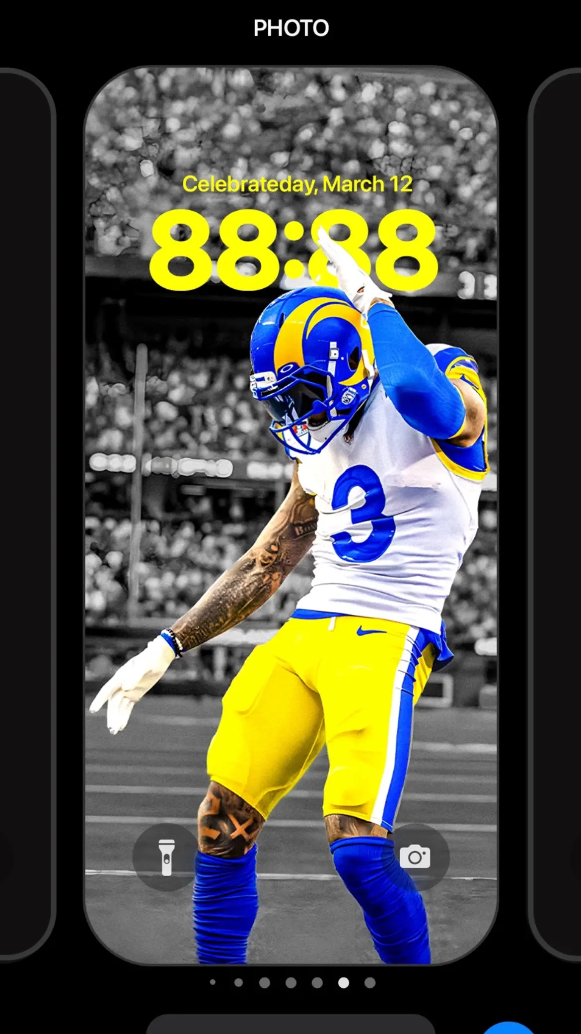 football wallpapers #nfl #wallpaper #nflfootbakk #lockscreen #newyorkgiants #larams 