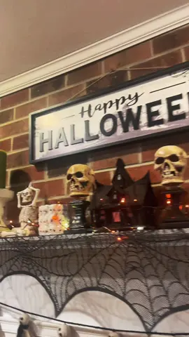 I didnt even get all the decorations💀 #art @LizzyGlo 