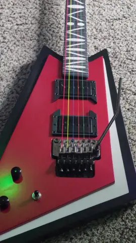 I knew I shouldn't have taken this guitar from that weird pizzeria #Fnaf #bonniefnaf #guitar #fyp 