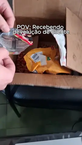 A dura vida do vendedor 😂😂😂 #pov #atendimentoaocliente #meme #memecut #memestiktok #rirpranaochorar #fy #fypシ゚ #fypppppppppppppp #facinafoods