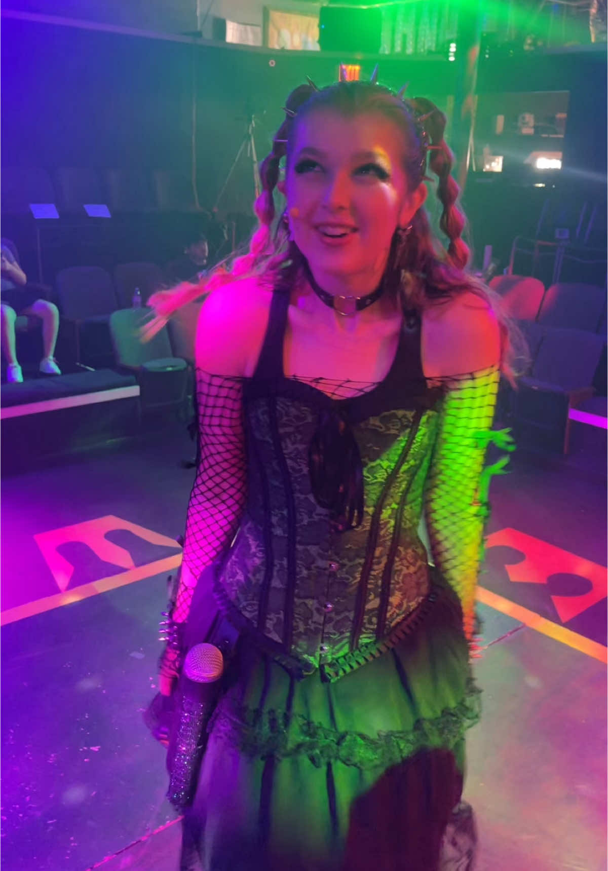 you guys would vote for me right #sixthemusical #anneboleyn #theatre @Emma Robinson @Riley Korfhage @Ruby Anne 