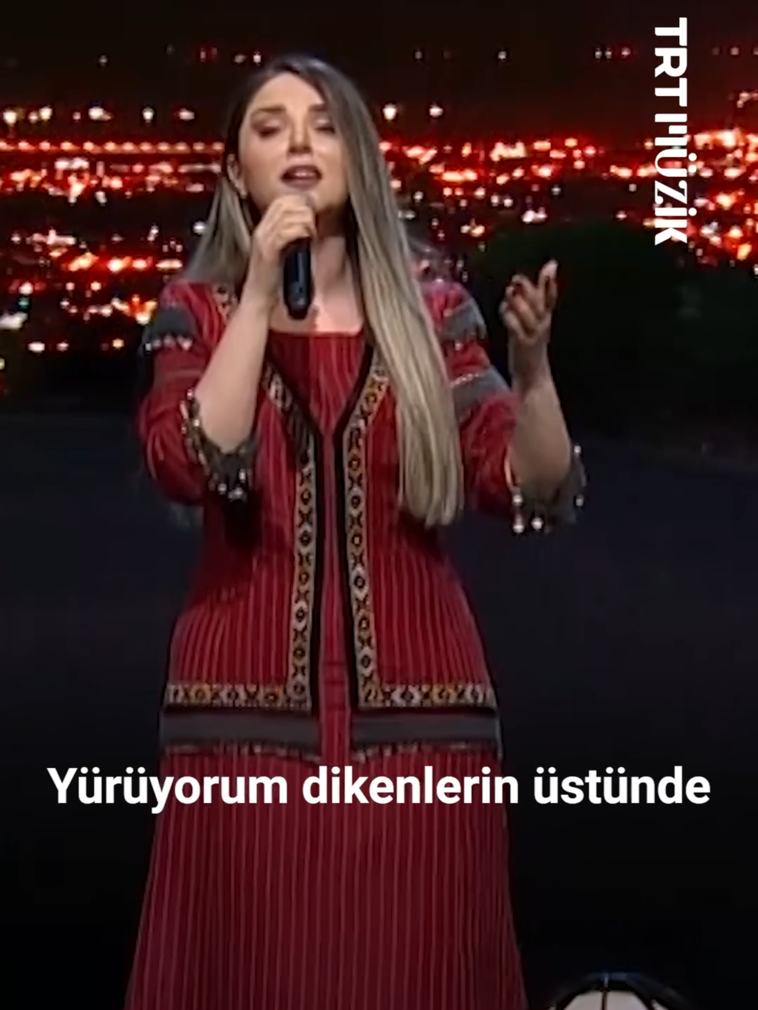 Dünya Tekin'in sesinden dinliyoruz: 