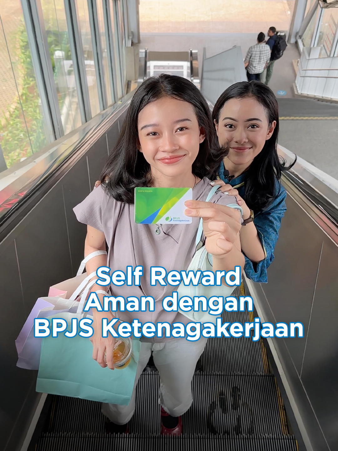 Siapa nih yang setelah gajian suka impulsif buat self reward? Boleh aja, tapi jangan terlalu sering ya! Biar lebih tenang, imbangi self reward kamu dengan menjadi peserta BPJS Ketenagakerjaan. Dengan iuran terjangkau mulai dari Rp36.800/bulan, kamu bisa kerja keras tanpa rasa khawatir. Yuk, daftar sekarang melalui website BPJS Ketenagakerjaan atau aplikasi JMO! #KerjaKerasBebasCemas #BPJSKetenagakerjaan