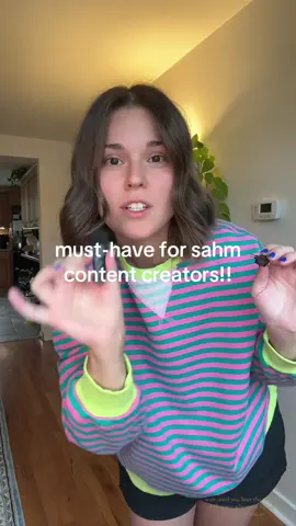 If you are a SAHM content creator, this mini microphone for your phone is a game changer!! 👏🏼 #microphone #sahm #sahmcontentcreator #falldealsforyou #contentcreatortips  #creatorsearchinsights  Budget microphone Microphone tiktok Phone microphone  Wireless microphone review  Content creation  Content planning  Content ideas