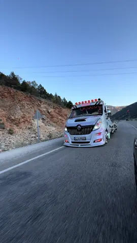 Asalet. #cerkesahmet #turkiye🇹🇷 #keşfetteyizzz #keşfet #ticarimodifiye #keşfetteyizzzzzzz #renaultmaster #renaultmaster4 #keşfetteyiz 