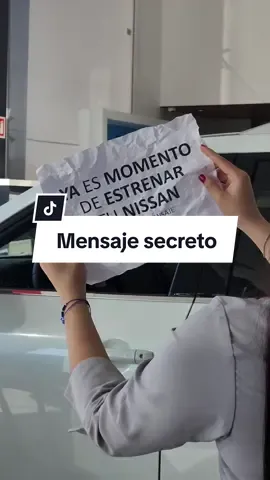 Aquí hay un mensaje secreto que tienes que ver #mensaje #secreto #papper #reversa #auto #papel #reverse 