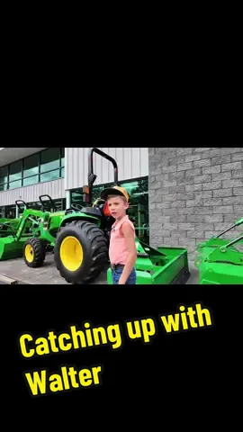 While in Louisville, KY Jackson stopped by to catch up with Walter from @Wright Implement #johndeere #makefarmingfun #fam #johndeerekid #justajacksonthing #roadtrip #jacksonfarmer 