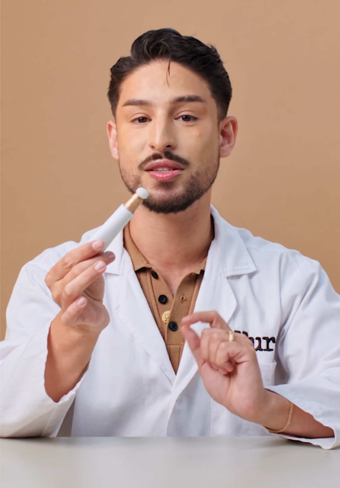 Cosmetic chemist, Ramón Pagán has been challenged to compare two different types of highlighters. Can you figure out which one is more expensive? Watch as he uses his high-level expertise in visual analysis, application and ingredients to put together an educated guess ✨  #AllureBeauty #PricePoints #cosmeticchemist #highlight #makeup #beauty #BeautyTok 