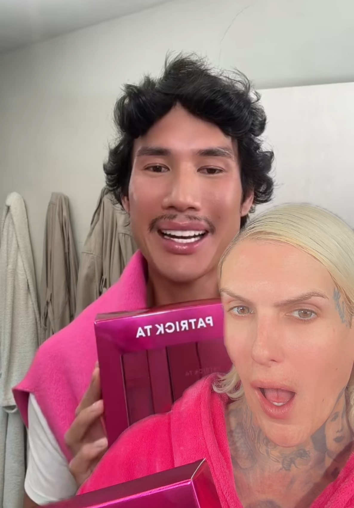 Is the NEW @patrick ta x @barbie makeup collaboration Jeffree Star Approved?! 🩷 #makeupreview #jeffreestar #barbie #patrickta #sephora #makeup #BeautyTok #blush #fypp 