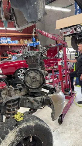 Knocking Cummins tear out and tear down  2008 Ram 3500 with only 152k #autoshop #carrepair #enginebuilding #enginebuild #enginerepair 