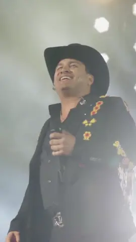#julionalvarez #mexico #fyp #viral #musica #corridos_bandamx #lospasosdejulion 