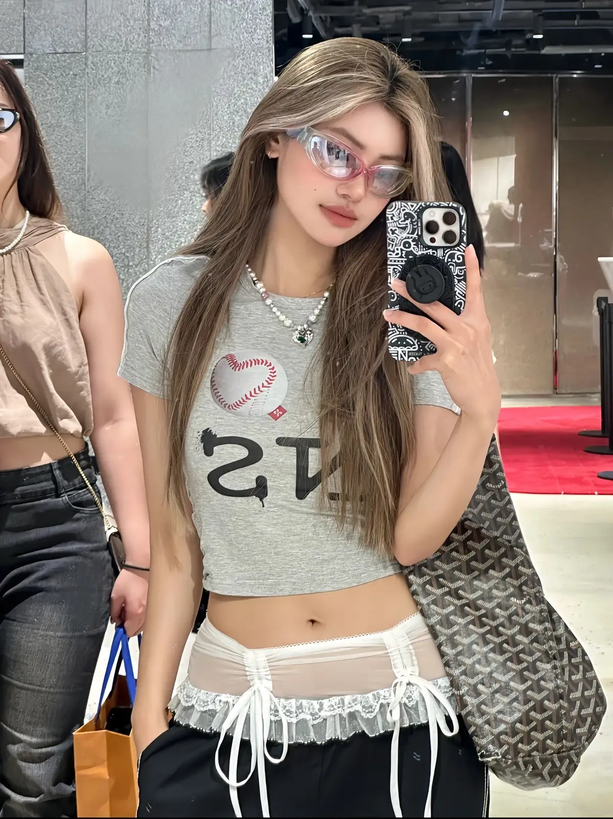 #outfitideas #xuhuongtiktok #thoitrang #phoido #viral #OOTD #outfitinspiration #viraltiktok #moingaymotoutfit #pyfツ #outfitfashion #outfitoftheday #tipphoido #style #xuhuong 