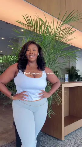 If you love the comfort of activewear with a cute aesthetic like I do, @Fabletics is your best bet. I felt like the cutest gworl in the place!  #fableticspartner #workfromhome #houstonplaces #activewear 