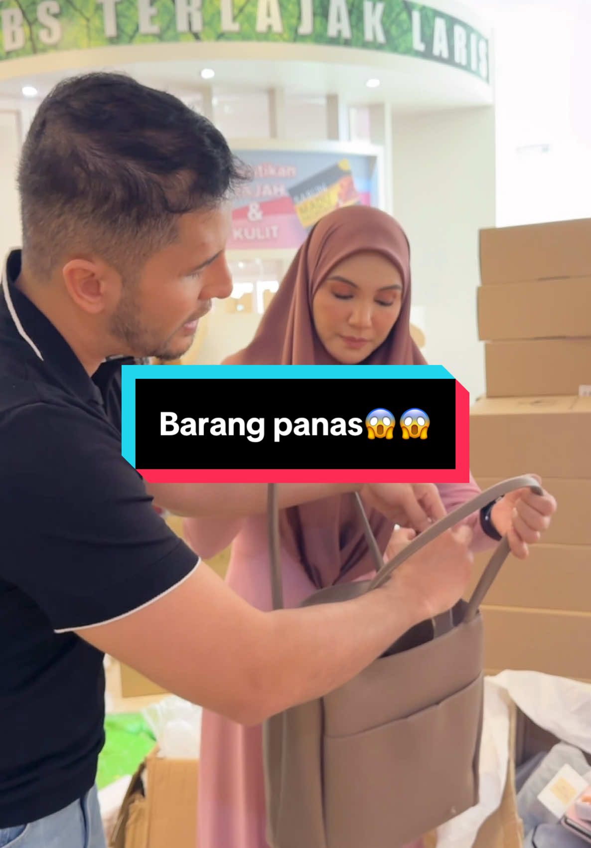 Rugi tak beli memang besar memang mega memang puas hati stok terhAd..