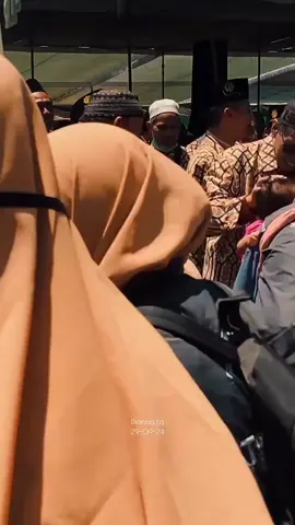 betapa bungahnya hati kami ketika beliau datang d MMQ kab pasuruan .. koordinator pusat qiroati#5jilid #fyyypppppppppppppp #tegalwaton #koordinatorpusatqiroati 