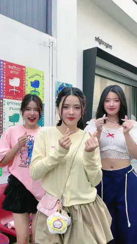 Thấy mấy chị này xinh bìn thừn 😌@Yphung Tran @Luna #fyp 