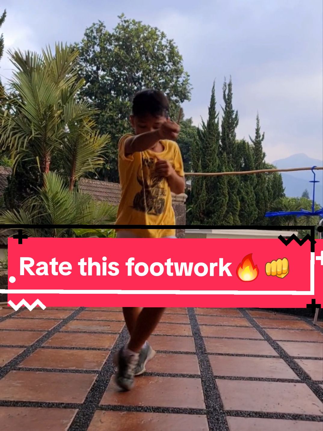 Rate this footwork 🔥👊 #nawidyosufi #explore #viral #trending #fyp #foryou #bersyukur #hard #work #boxing #training 