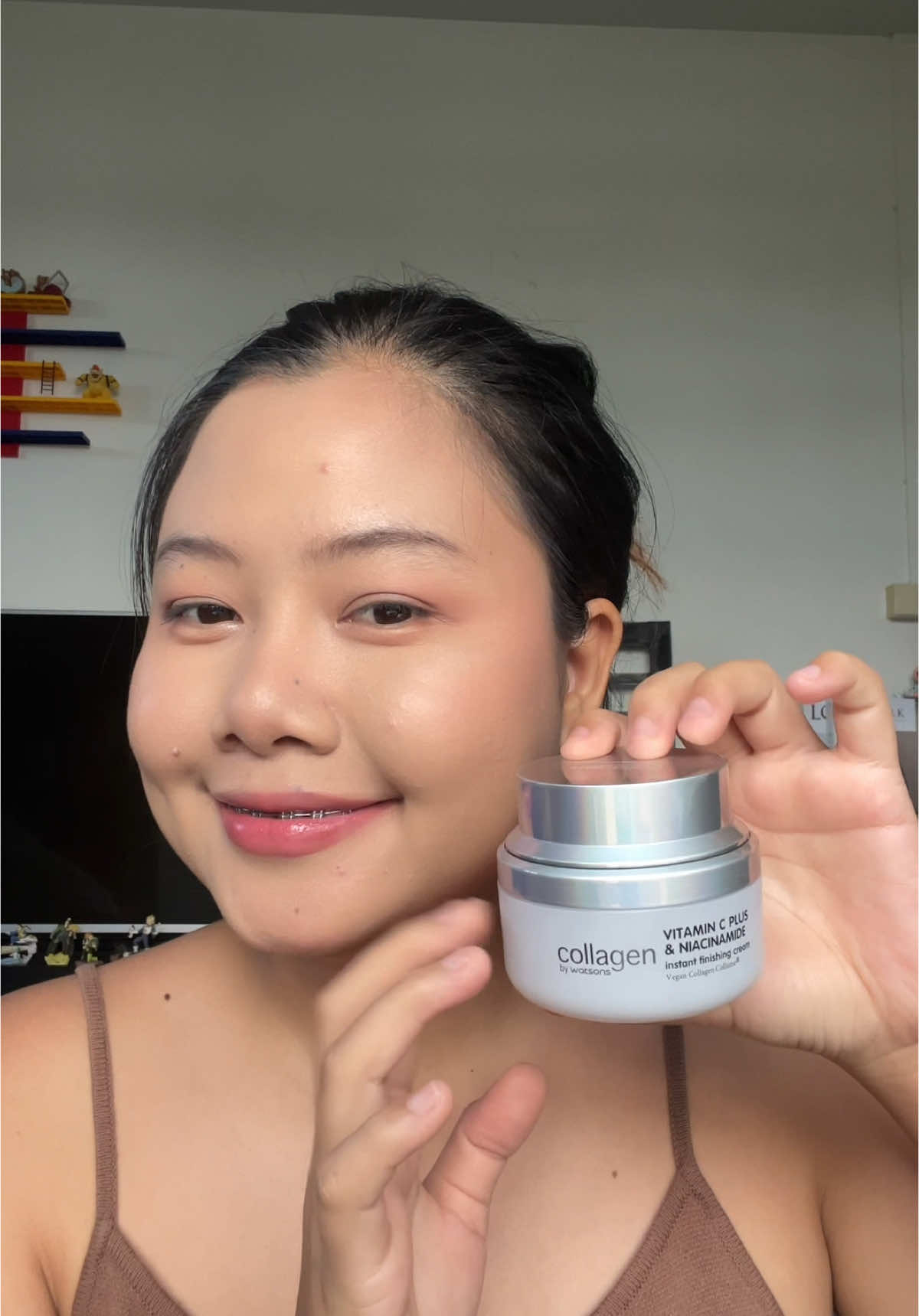 Collagen White Regeneration ช่วยดูแลผิวให้กระจ่างใสเป็นธรรมชาติ ซึมเร็ว💖🙌🏻 #รีวิววัตสัน #tiktokบิวตี้ #ของดีบอกต่อ #tiktokรีวิว #tiktokแนะนำ 