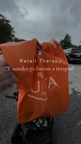 Go to therapy Muchachas💓Reatail Therapy mini vlog💞#shoppingvlog #retailtherapy #shoppingtime #ulta #makeup #marshalls #marshallsfinds  #targetrun #CapCut @Ulta Beauty @target @Marshalls 
