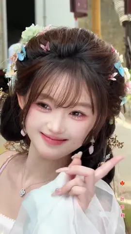 我将心思诉明月,望月照我所思人” ❤❤❤XiaoFu🍁🍁🍁 #小付吃饱没 #XiaoFuchibaoMei #XiaoFu #人在江湖自在窑湖 #窑湖云上的小火车太绝了 #甜妹 #人在江湖自在窑湖 #汉服娘 #中华娘 #甜妹 #古风 #古风变装 #国风小聚 #国风古韵 #马面裙 #旗袍 #tangdynasty #cheongsam #hanfu #qipao #gaixinhchina #girlchinese #cotranghoangu #hotgirldouyin #hanfugirl #hanfustylis 