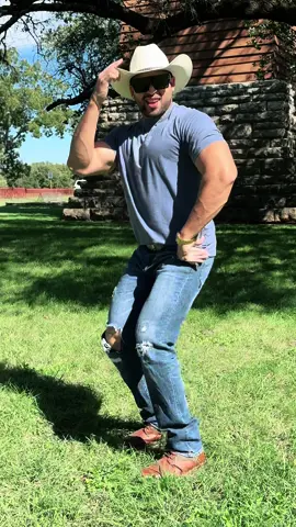TRENDING DANCE BY TEXAS COWBOY 🇺🇸 #onthisday #fypシ #kanerogal #kiligpamore #duetwithme #trendingnow #trending #vloggerlifestyle #kingofchestbang #danceawesome #dancechallege #rogalbrothers #kanerogalreels #tiktokpinoy #trendingdance #fyp 