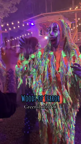 They will give you a good scare but they do have the moves💃🪩 @woodsofterror #woodsofterror #greensboronc  