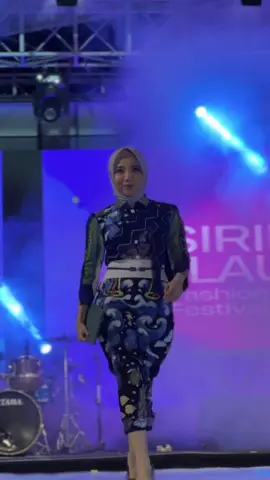 #sasirangan #kotabaru #fashionshow 
