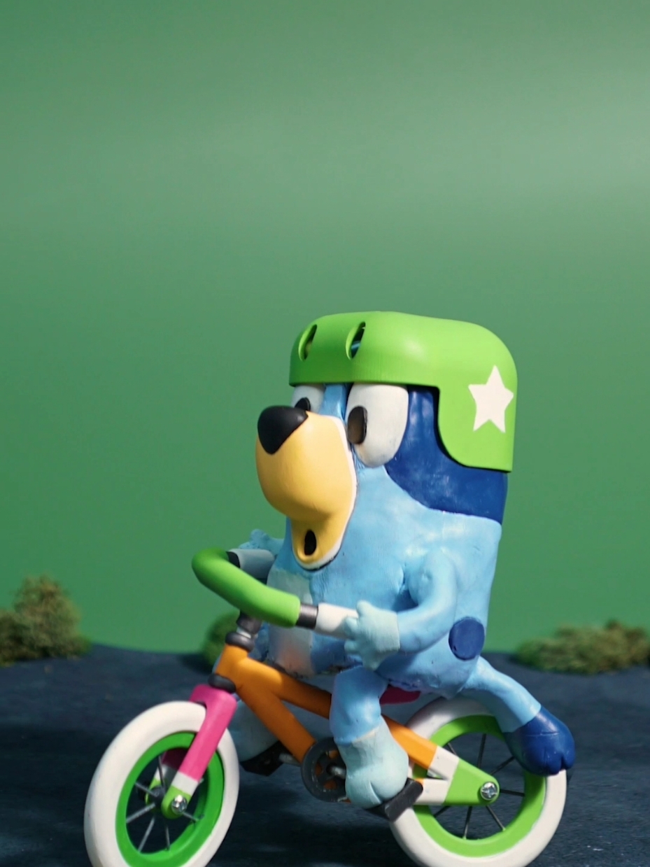 #AD , This is a paid post by BBC Studios #ad They grow up so Fast!! Soooo FUN to play with Bluey in Clay @Stunt Puppet Pictures @BBC  #bluey #claymation #stopmotion #shelrasch #justinrasch #bbc #stuntpuppetpictures #animation #magic 