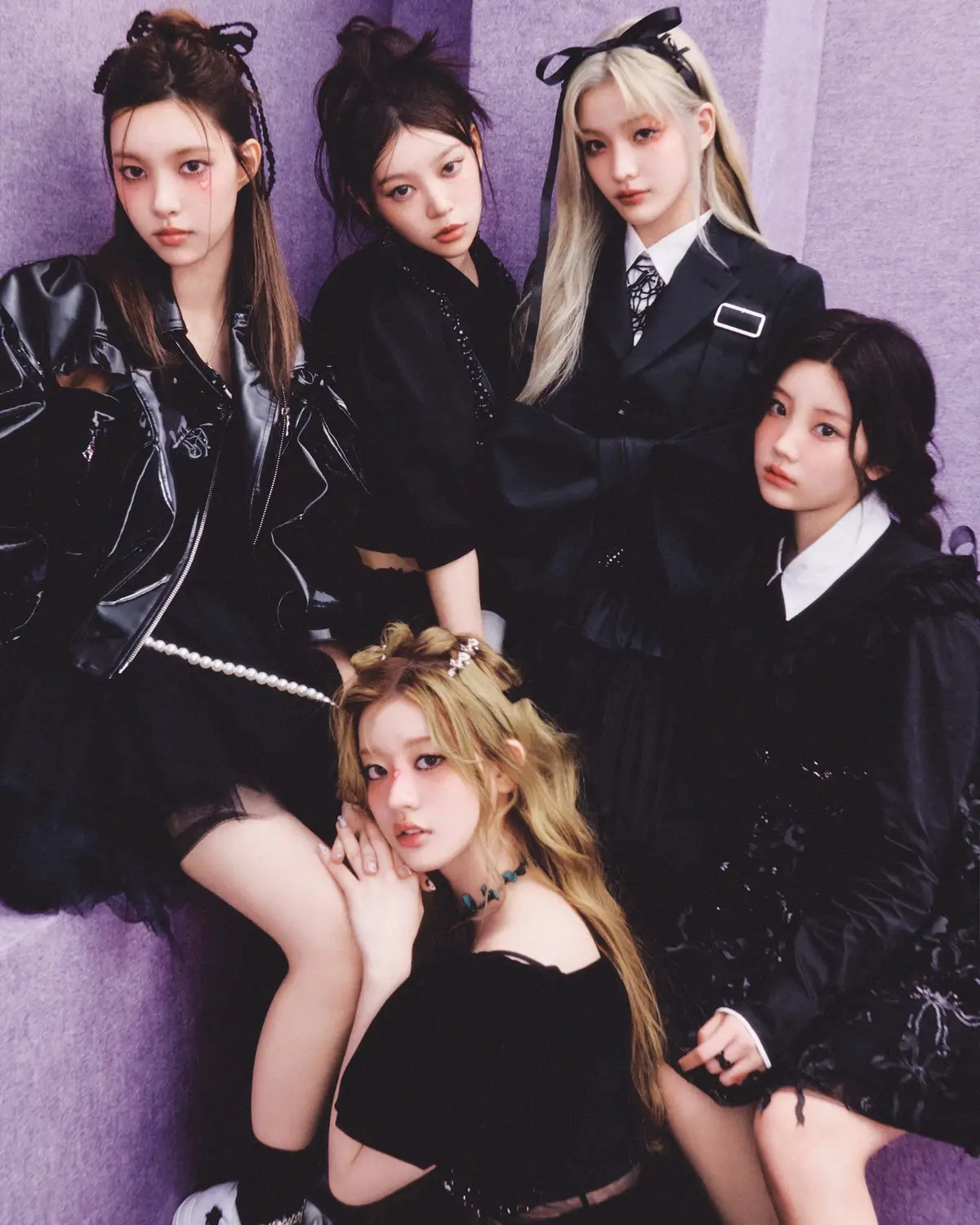 illit ’between’ concept photos #illit #아일릿 #yunah #minju #wonhee #moka #iroha #I_LL_LIKE_YOU 