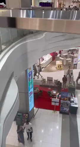 这商场有什么推荐好买的吗？ #tiktok #商场 #foryou #百货 #fyp #柬埔寨 #卖场 #西港 #金边 #yuki 